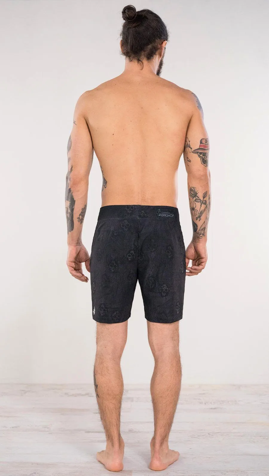 Men's - Skull Shorts 7" Inseam