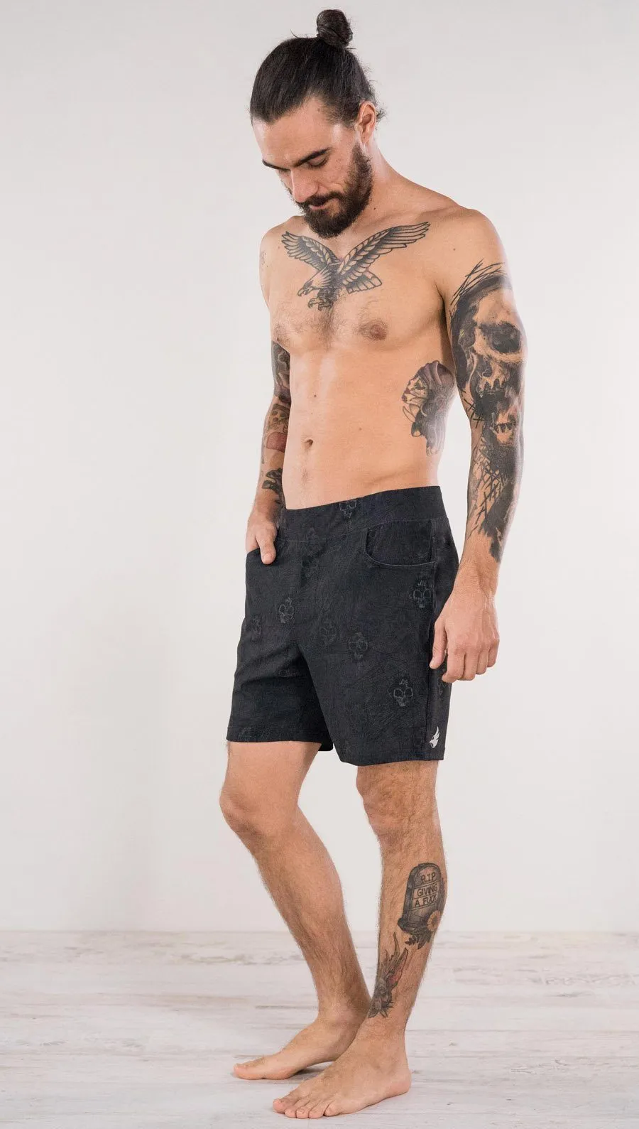 Men's - Skull Shorts 7" Inseam